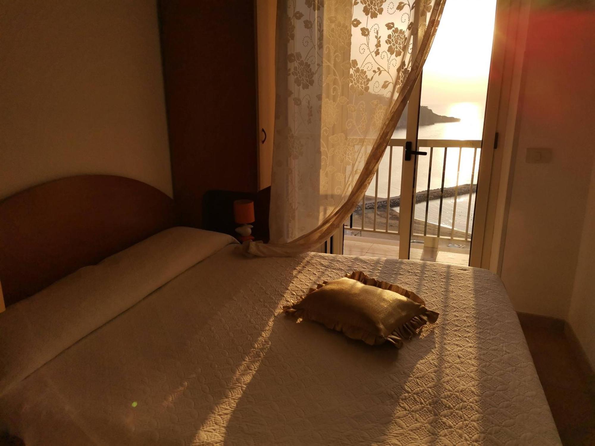 Pensione La Torretta Peschici Kültér fotó